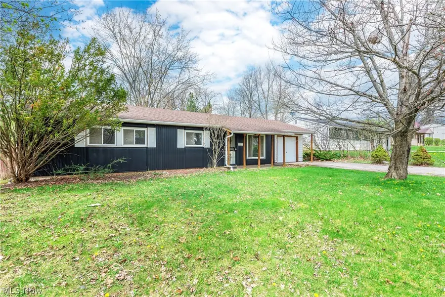 6194 Eldridge Boulevard, Bedford Heights, OH 44146 - #2