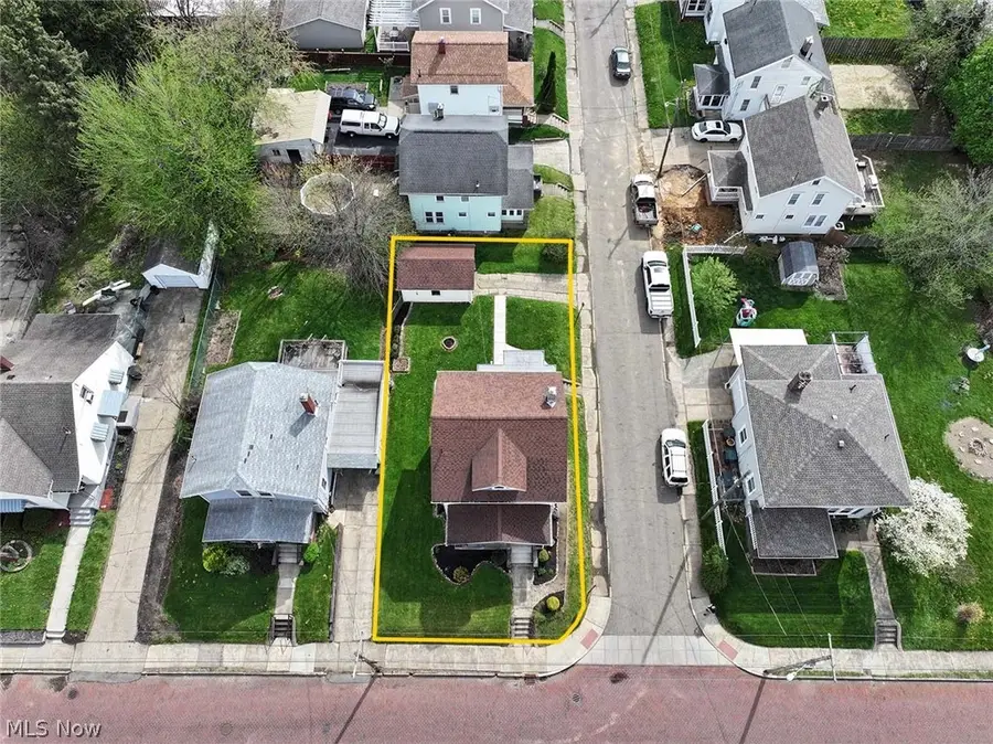 134 Roslyn Nw Avenue, Canton, OH 44708 - #2