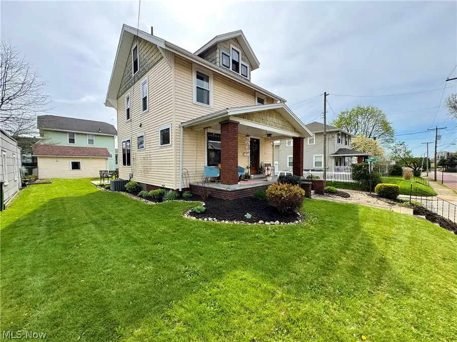 134 Roslyn Nw Avenue, Canton, OH 44708 - #3