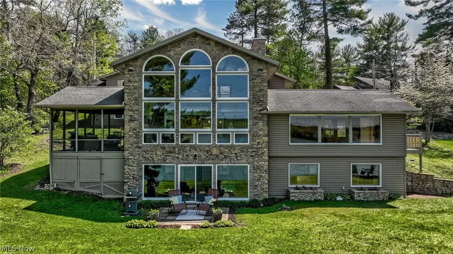 2873 Lodge Sw Road, Sherrodsville, OH 44675 - #3