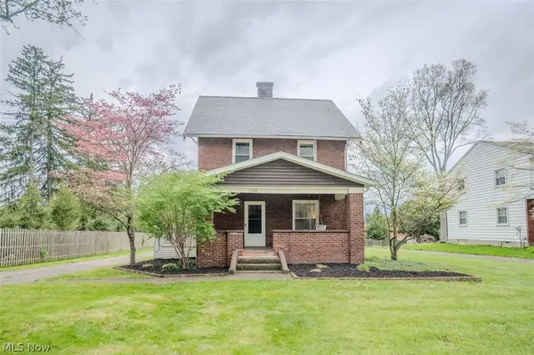 3390 Charles Street, Cuyahoga Falls, OH 44221