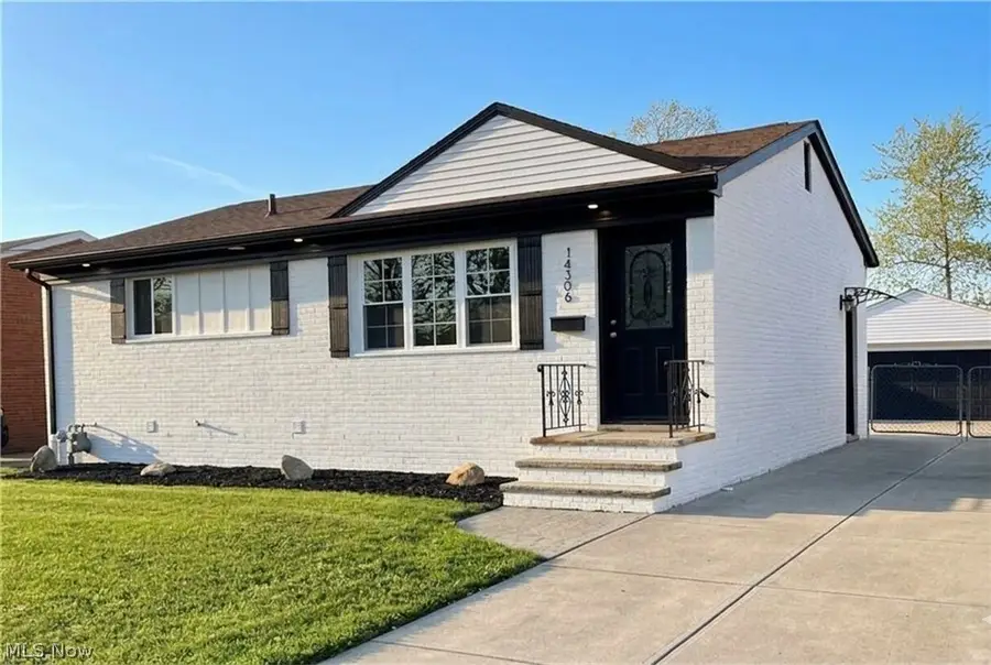 14306 Parkman Boulevard, Brook Park, OH 44142 - #2