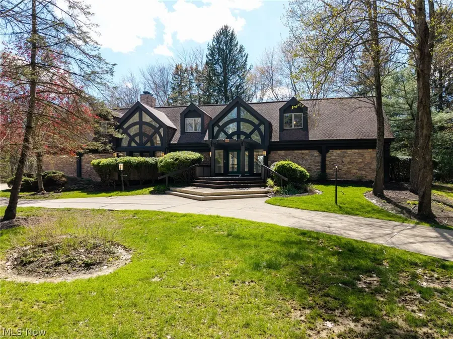 1180 Meadow Spur, Akron, OH 44333 - #2