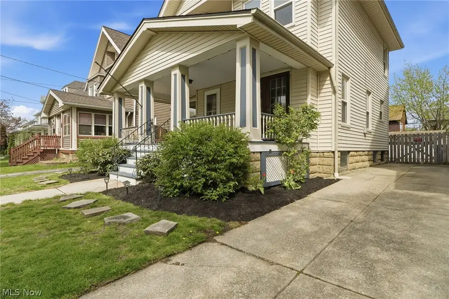 1215 Ethel Avenue, Lakewood, OH 44107 - #3