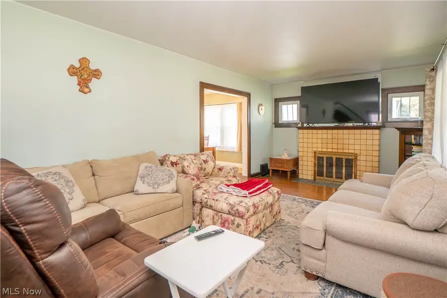 1002 29th Ne Street, Canton, OH 44714 - #3