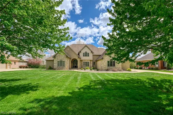 4966 Abbey Church Nw Avenue, Canton, OH 44718