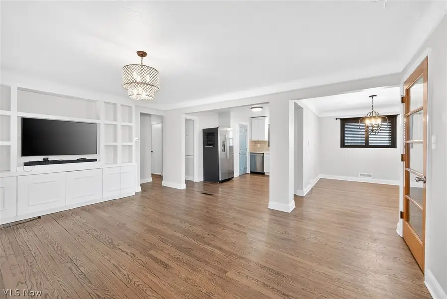 3105 W 155th Street, Cleveland, OH 44111 - #2