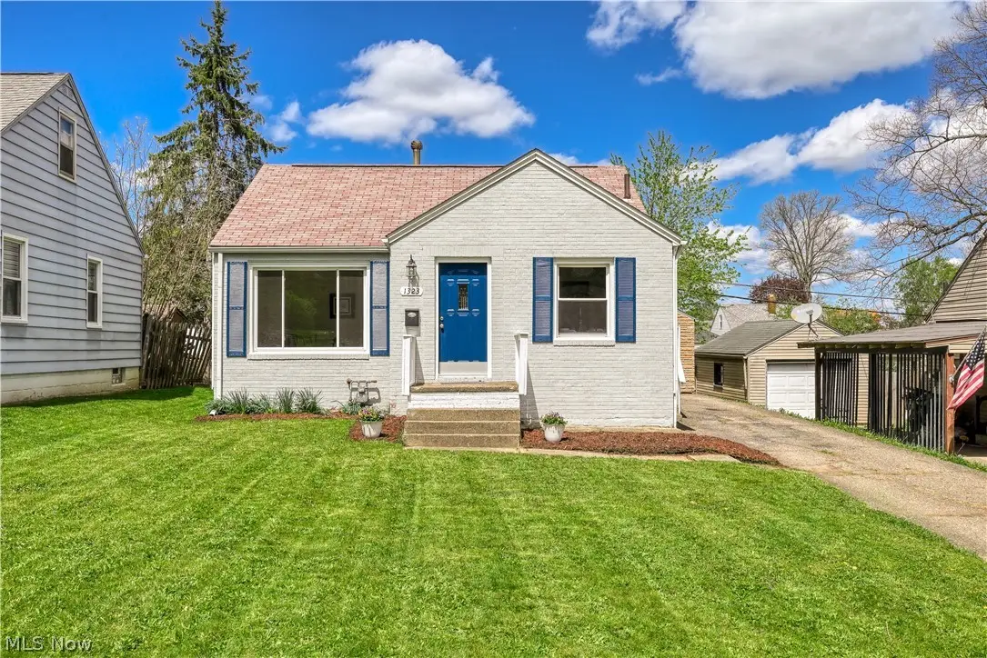 1323 29th Ne Street, Canton, OH 44714 - #1