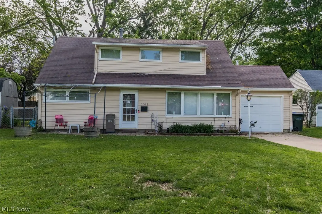 2912 Prange Drive, Cuyahoga Falls, OH 44223 - #1