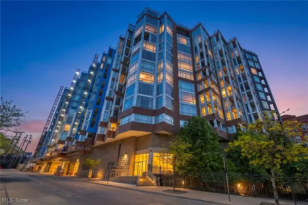 2222 Detroit Avenue #413, Cleveland, OH 44113