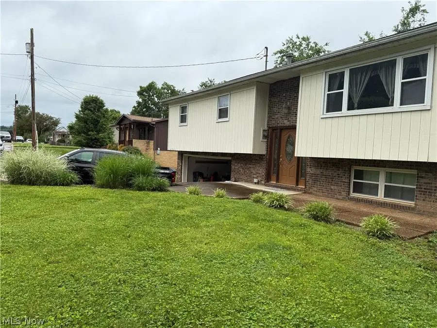 2501 26th Place, Parkersburg, WV 26101 - #2