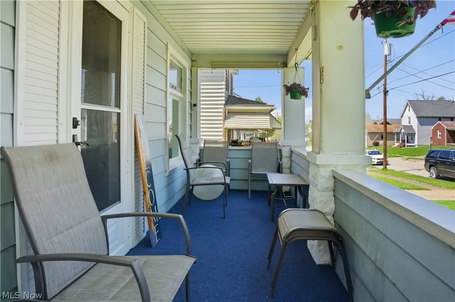 323 E Prospect Street, Girard, OH 44420 - #3