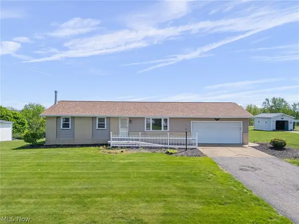 1830 Baird Ne Avenue, Paris, OH 44669
