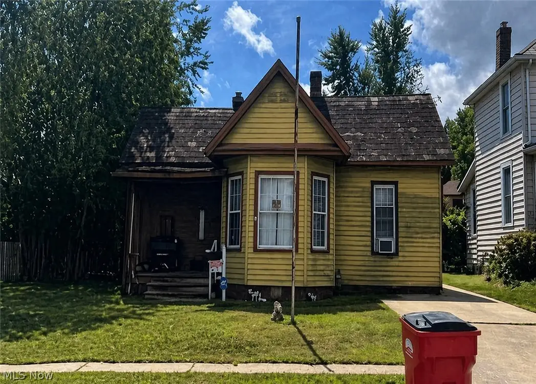 138 Taylor Street, Crooksville, OH 43731 - #1