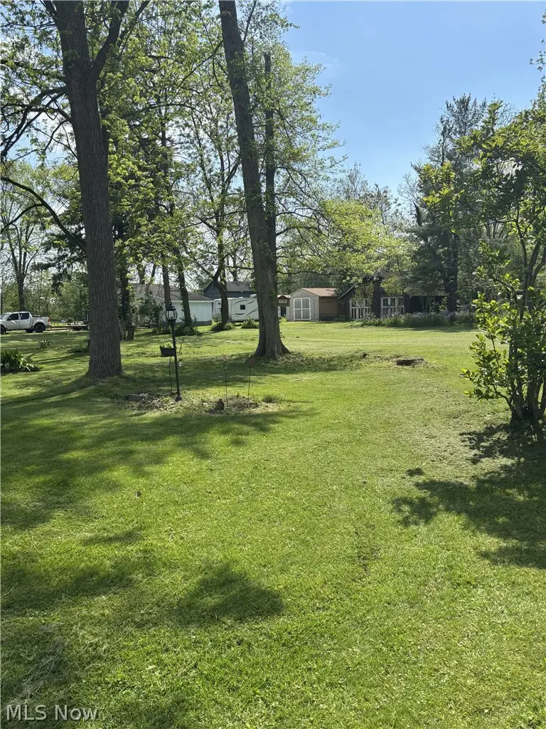 11371 Walnut Ne Avenue, Alliance, OH 44601 - #3