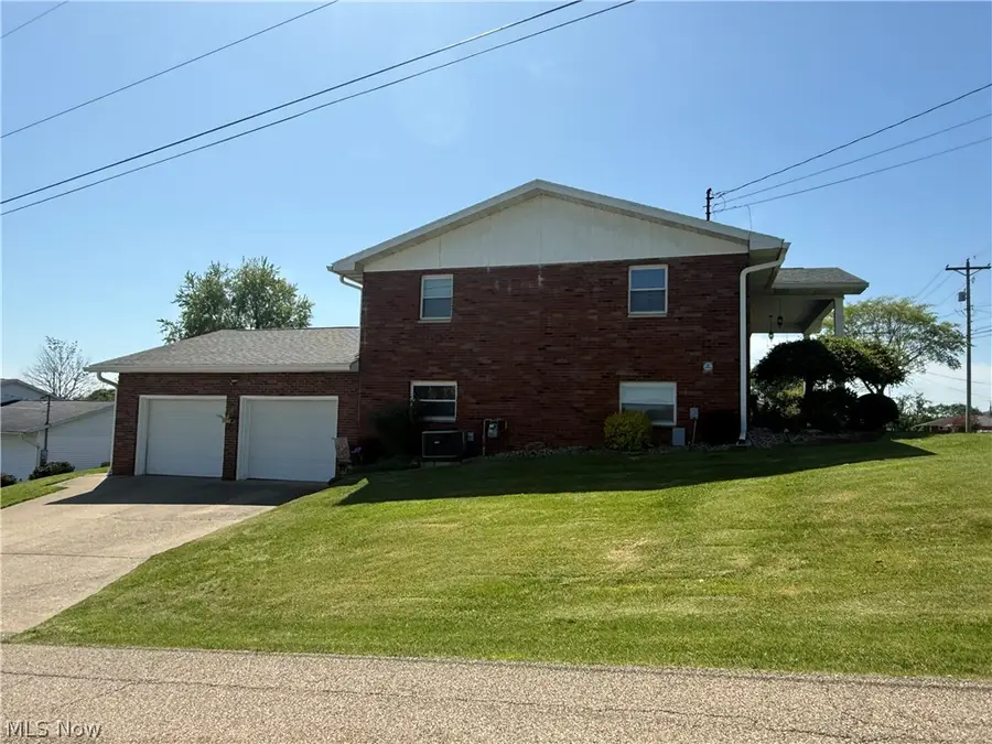 1451 Poplar Avenue, Belpre, OH 45714 - #3