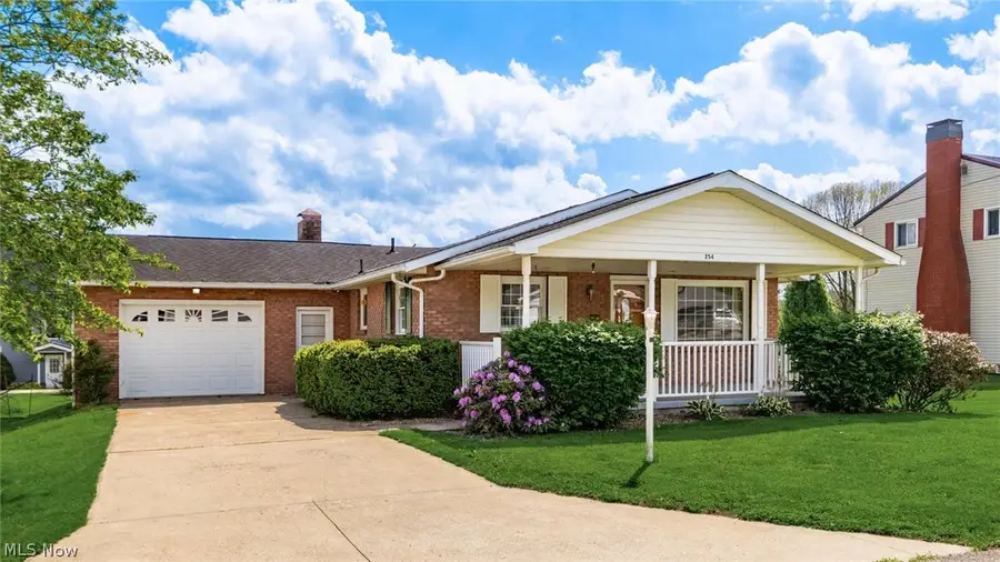 254 Sycamore Street, Duncan Falls, OH 43734 - #2