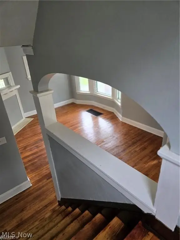 9502 Empire Avenue, Cleveland, OH 44108 - #2