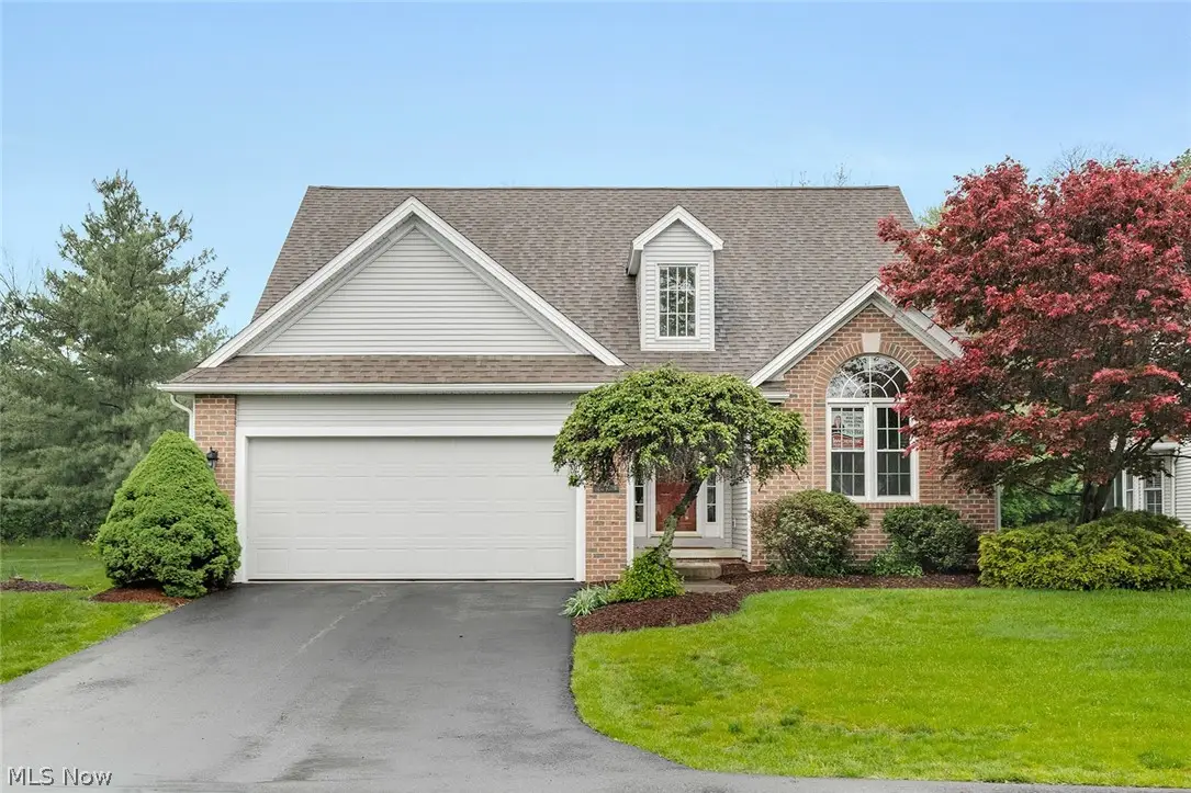 90 Lake Pointe Circle, Canfield, OH 44406 - #1