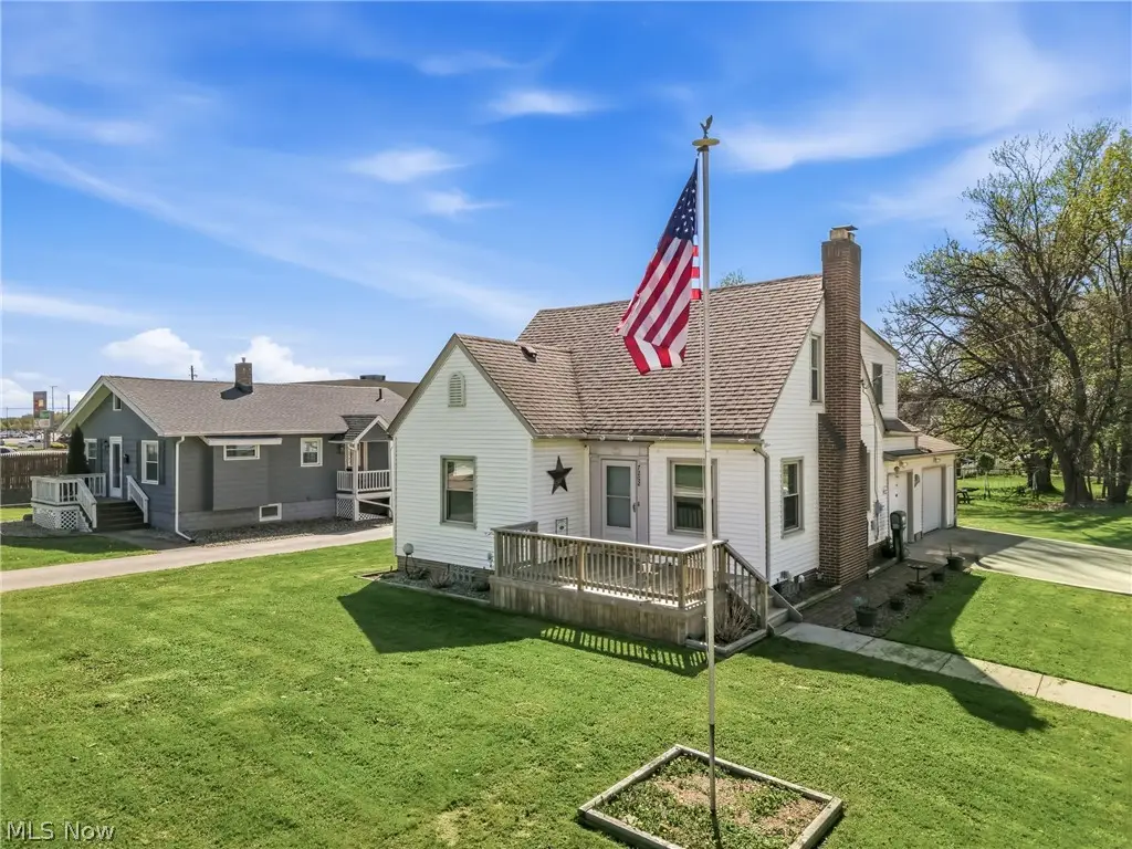 7202 Sheldon Avenue, Youngstown, OH 44512 - #1