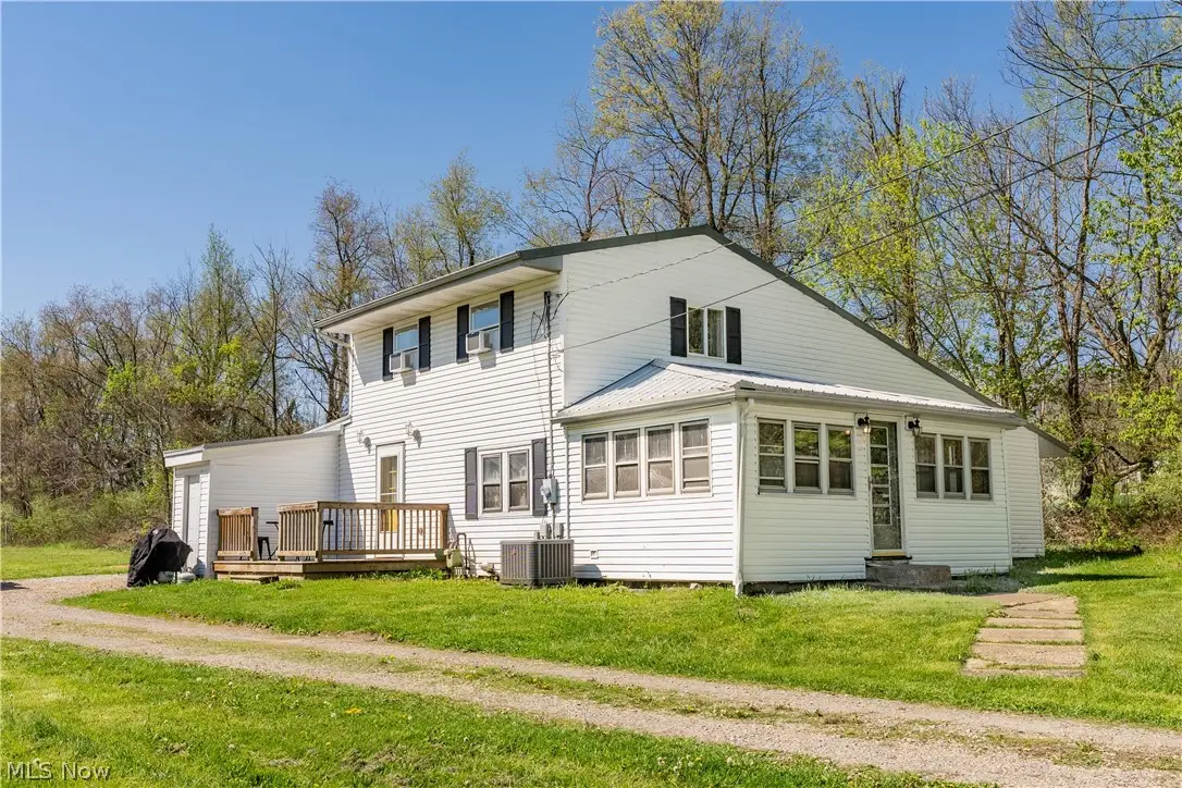1548 Vanderhoof Road, Barberton, OH 44203 - #1