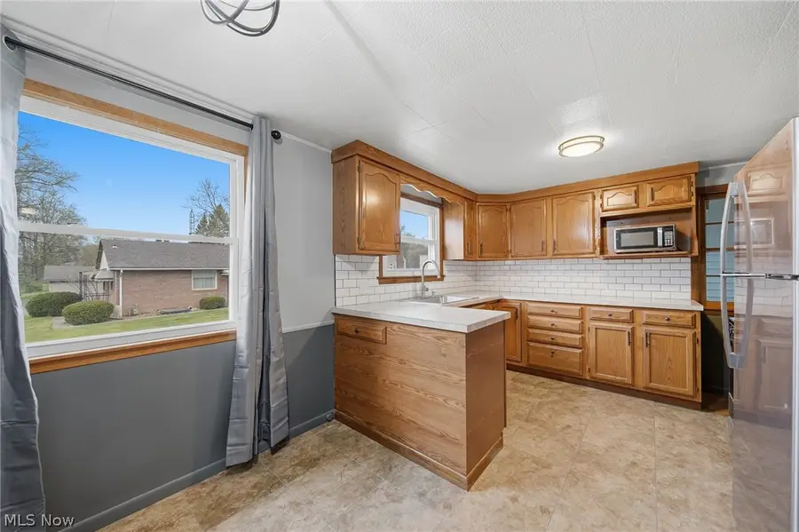 1814 Demington Nw Avenue, Canton, OH 44708 - #3