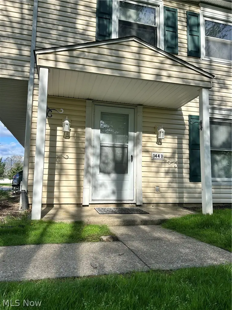 144 Canterbury Lane #D-29, Medina, OH 44256 - #3
