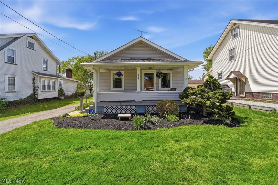 4069 Chester Avenue, Louisville, OH 44641 - #1