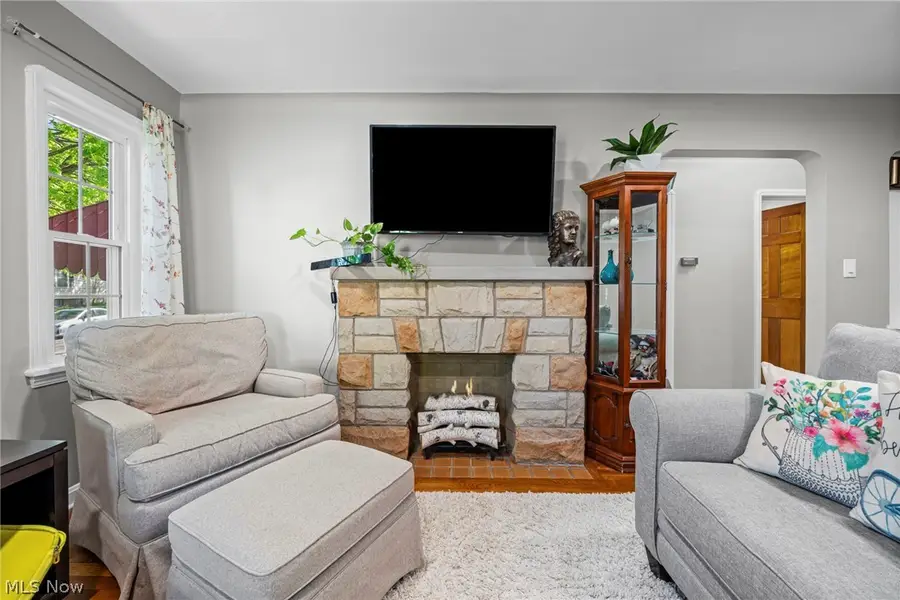 3389 W 132nd Street, Cleveland, OH 44111 - #3