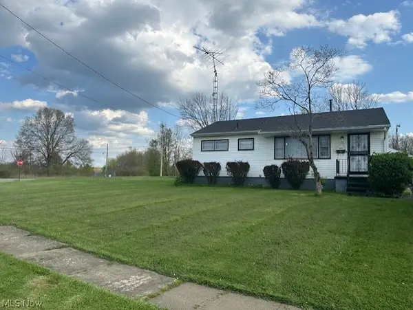 1171 Doris Drive, Hubbard, OH 44425