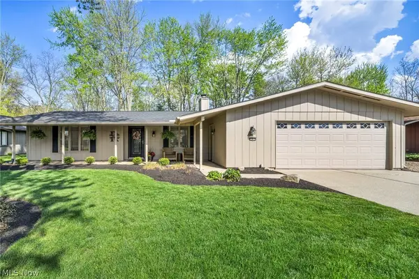 10815 Gate Post, Strongsville, OH 44149