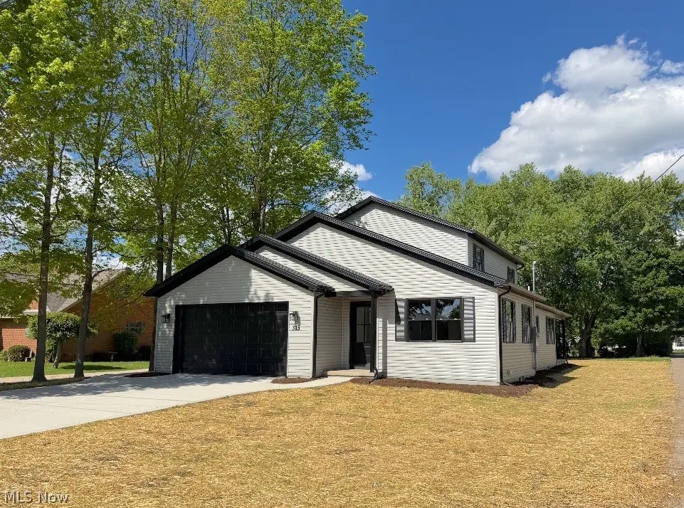315 N Plum Street, Gnadenhutten, OH 44629 - #1