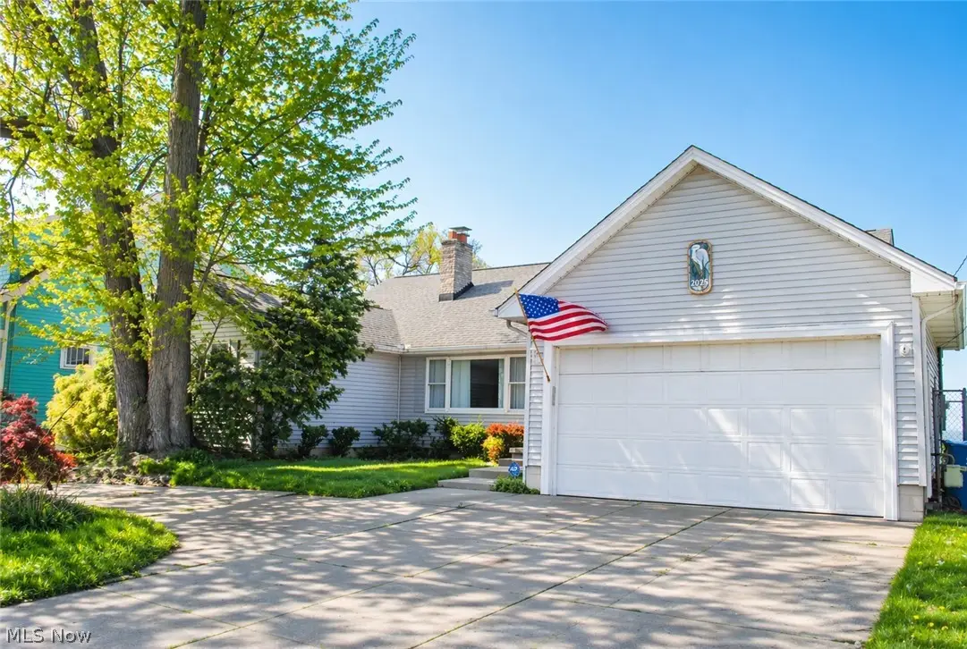 2025 E Erie Avenue, Lorain, OH 44052 - #1