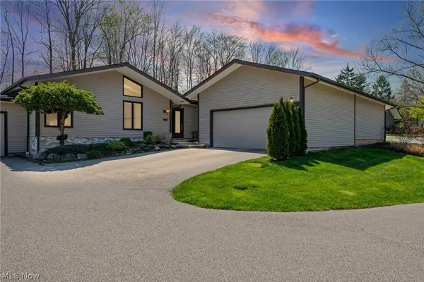 6972 Windward Hills Drive, Brecksville, OH 44141