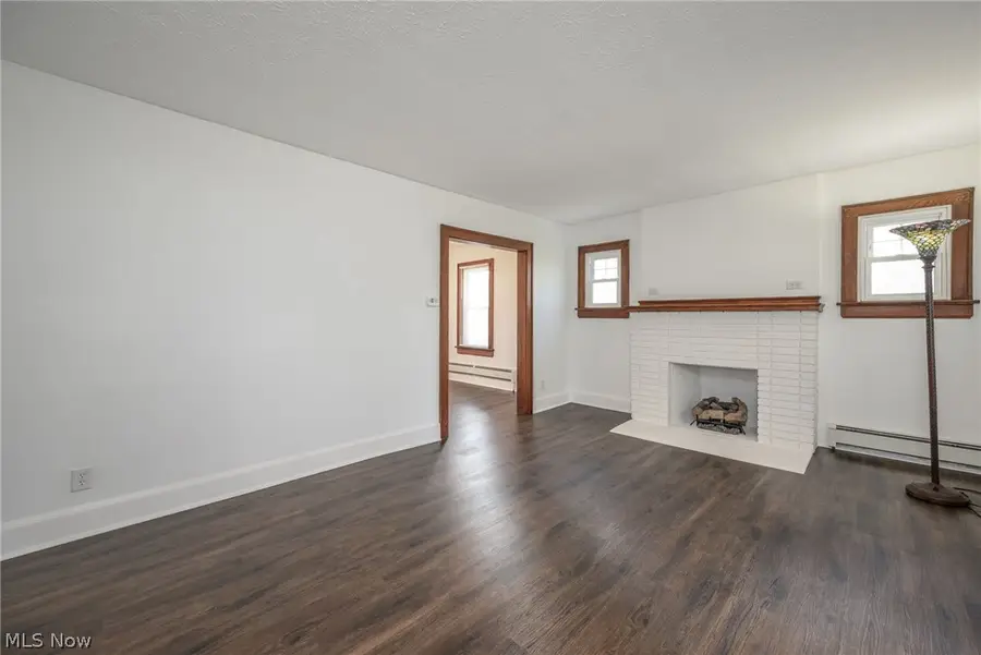 1364 California Avenue, Akron, OH 44314 - #2