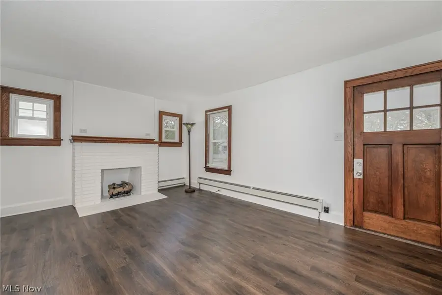 1364 California Avenue, Akron, OH 44314 - #3