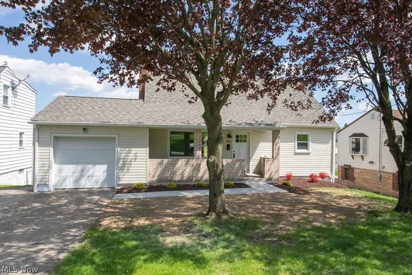 556 Idora Lane, Struthers, OH 44471