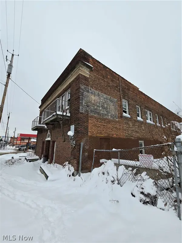 11623 Miles Avenue, Cleveland, OH 44105