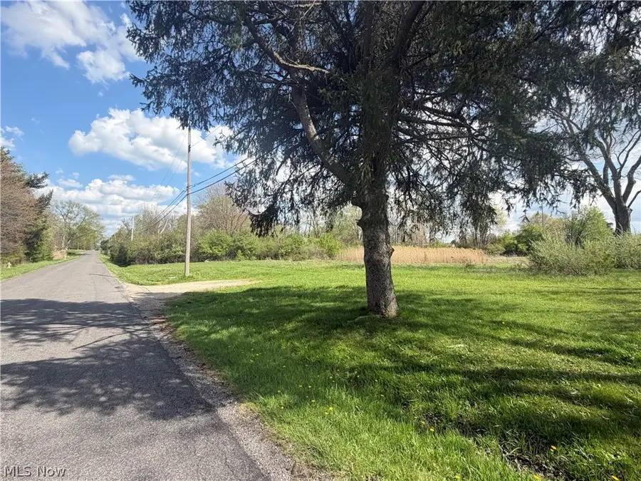 V/L Kibler Road, Akron, OH 44321 - #3