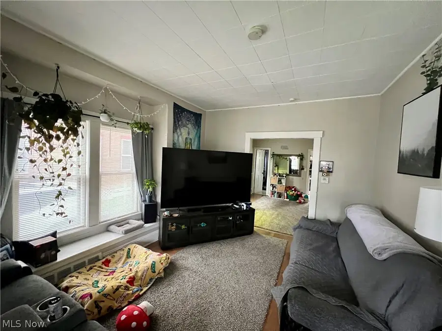 3901 Woburn Avenue, Cleveland, OH 44109 - #3