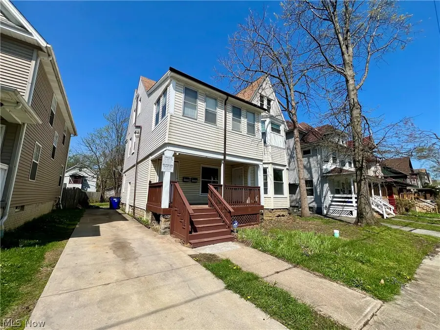1334 W 89th Street, Cleveland, OH 44102 - #2