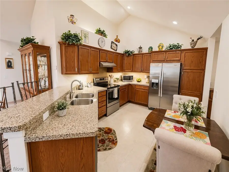 5227 Redford Drive, Brunswick, OH 44212 - #3