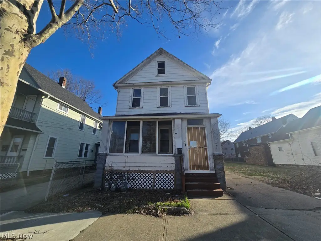 1087 E 64th Street, Cleveland, OH 44103 - #1