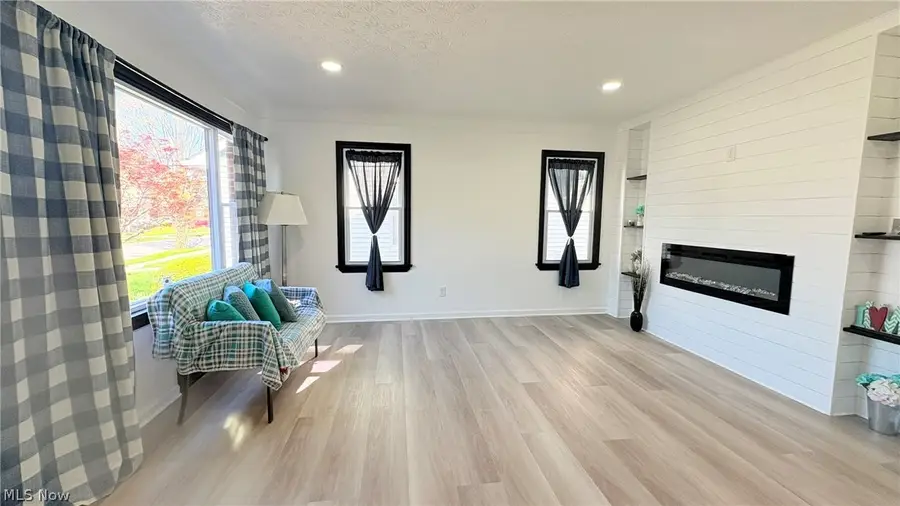 3321 Ralph Avenue, Cleveland, OH 44109 - #2