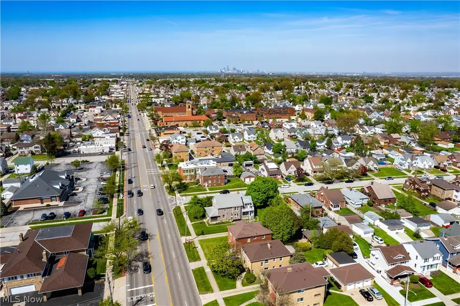 5991 Ridge Road, Parma, OH 44129 - #2