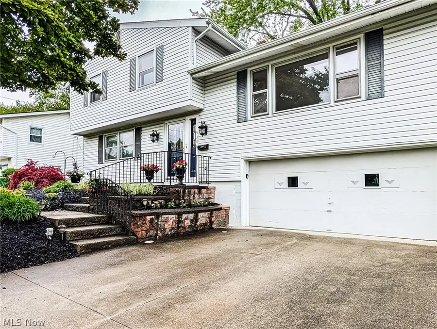 9386 Gettysburg Drive, Twinsburg, OH 44087 - #2