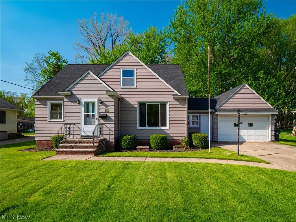 23790 Elm Road, North Olmsted, OH 44070 - #1