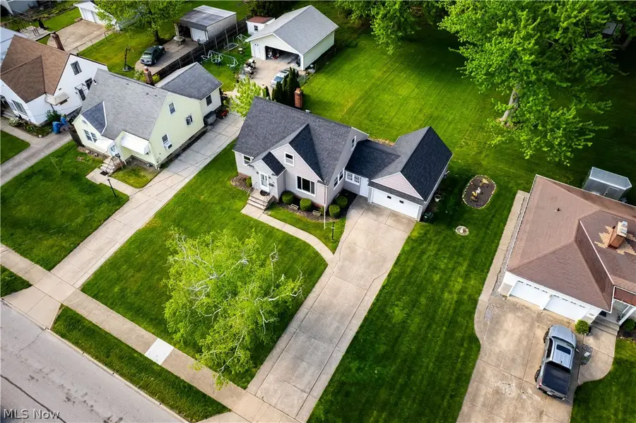 23790 Elm Road, North Olmsted, OH 44070 - #3