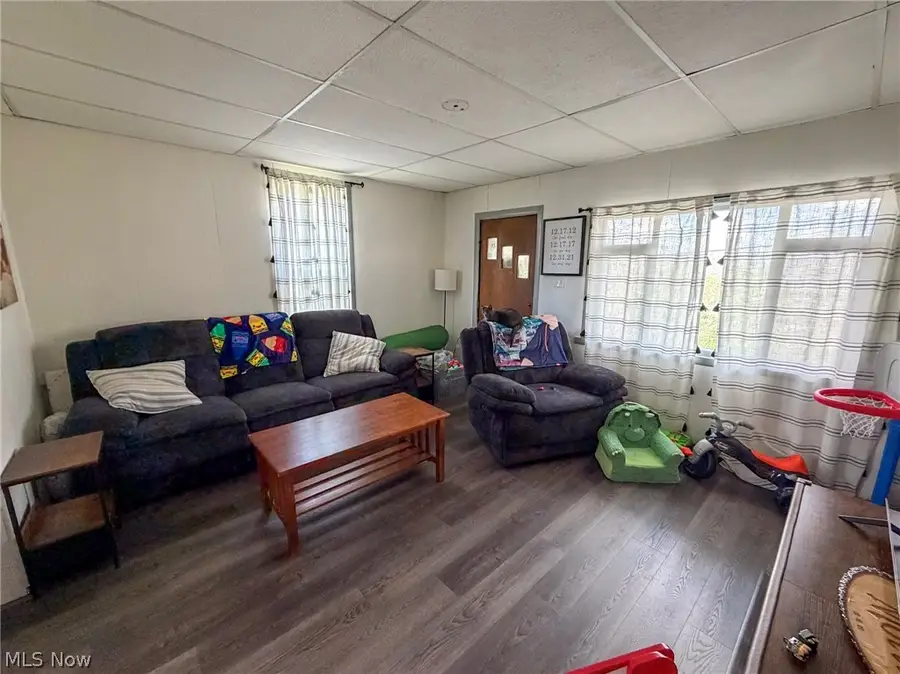 329 Summit Avenue, Steubenville, OH 43952 - #3