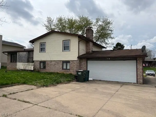 7398 Shisler Ne Street, Canton, OH 44721 - #2